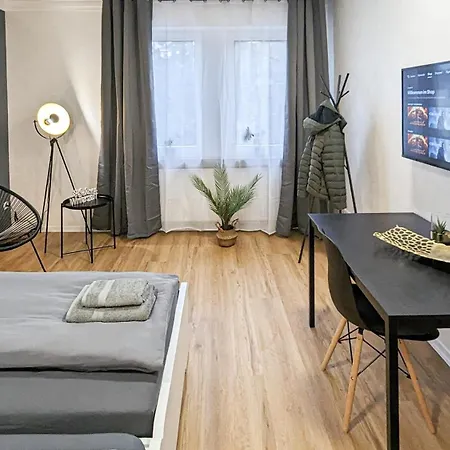 Alfa 4 8 Personen Tv Wifi Wm I 4br 7beds I 8 People I Kitchen L Bathroom *