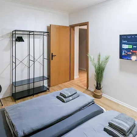 Alfa 4 8 Personen Tv Wifi Wm I 4br 7beds I 8 People I Kitchen L Bathroom *
