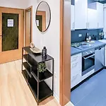 Alfa 4 8 Personen Tv Wifi Wm I 4br 7beds I 8 People I Kitchen L Bathroom Štutgart